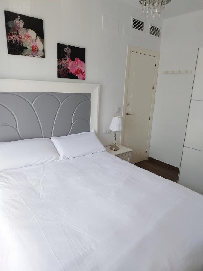 Homestay Casa Blanca Seville